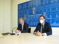 Los policías locales de Badajoz cobrarán este mes los atrasos de los servicios extraordinarios de 2021