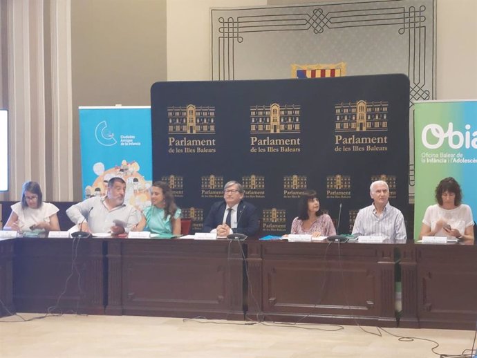 Reunión de la rendición de cuentas de las propuestas surgidas del X Parlamento Infantil de Baleares