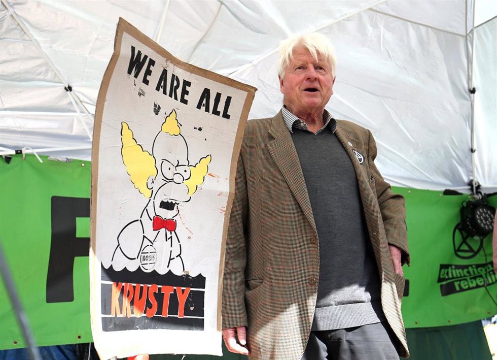 Archivo - Stanley Johnson, padre del primer ministro británico, Boris Johnson