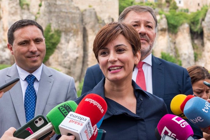 La portavoz del Gobierno, Isabel Rodríguez, en su visita a Cuenca