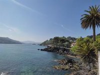 Ambiente muy caluroso, con máximas de hasta 35 grados, este sábado en Euskadi