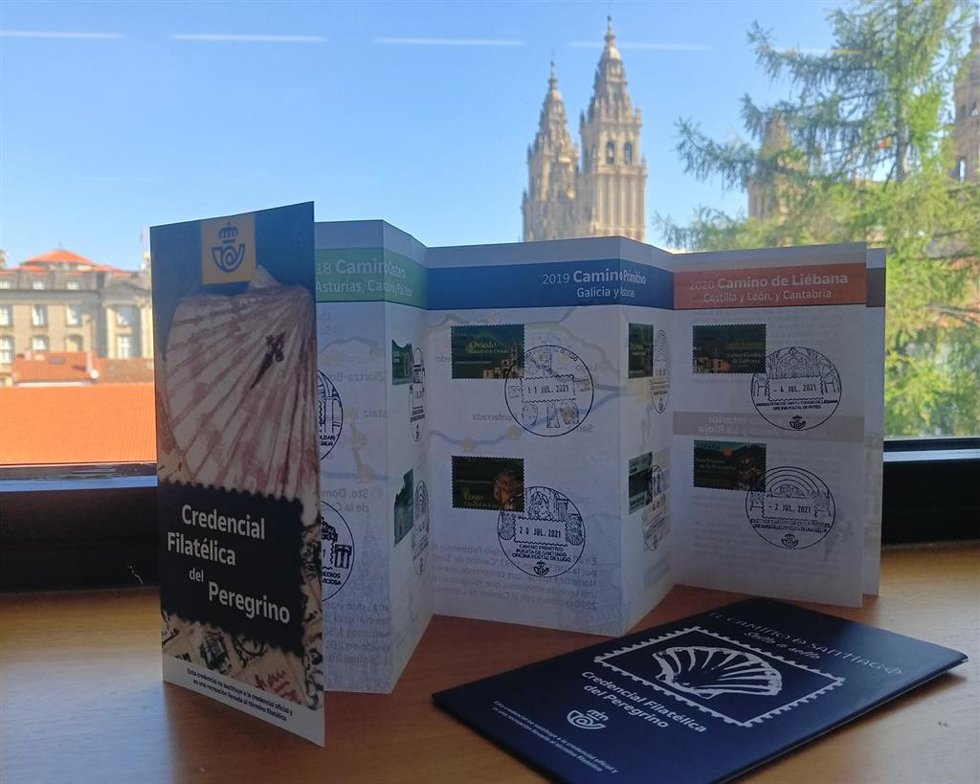 Nueva credencial filatélica de Correos dedicada a los Caminos del Norte