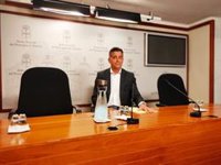 Cifuentes (Cs) pide medidas de concienciación social sobre las posibilidades de denunciar violencia de género