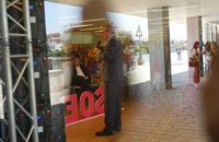 PSOE-A promete en Andalucía una ley contra la prostitución y eliminar el teléfono de violencia intrafamiliar