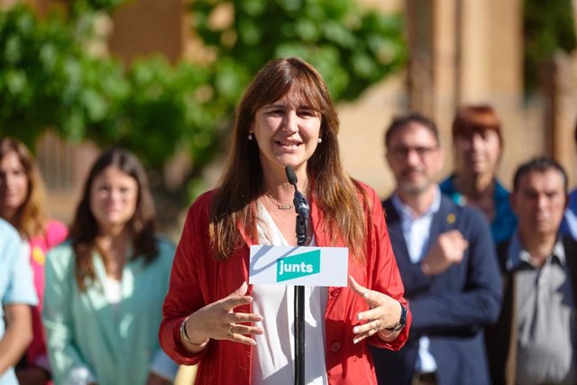 La líder de Junts y presidenta del Parlament, Laura Borràs, presenta su candidatura a la presidencia de JuntsXCat