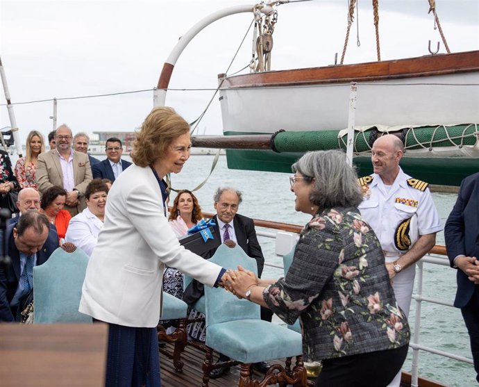 La Reina Sofía preside en Miami la presentación del Diccionario Biográfico electrónico de la Real Academia de Historia