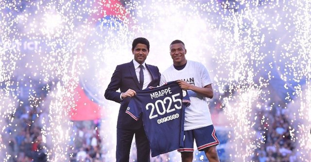 Kylian Mbappé renueva con el PSG