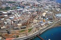 Ribera asistirá este lunes al inicio del desmantelamiento de la refinería de Cepsa en Santa Cruz de Tenerife