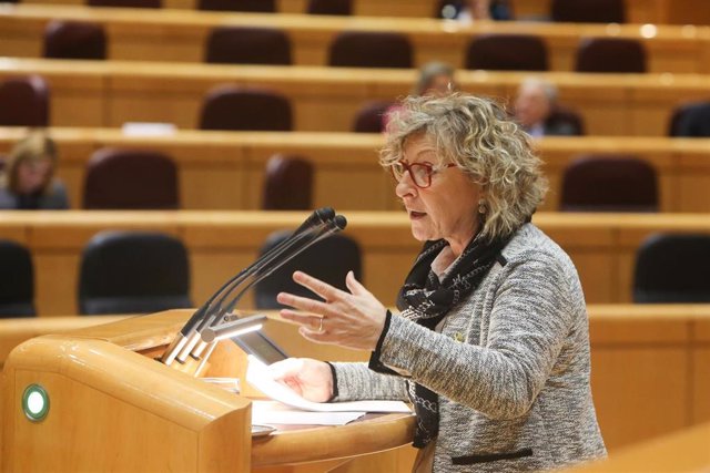 Archivo - La diputada de Esquerra Republicana, Mirella Cortès Gès, interviene en la tribuna del Senado durante una sesión plenaria. 