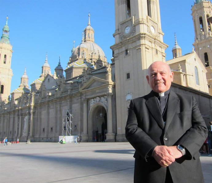 Archivo - El arzobispo emérito de Zaragoza, monseñor Vicente Jiménez.
