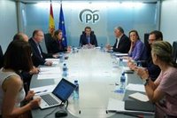 Feijóo convoca este lunes a su Comité Ejecutivo para aprobar los segundos niveles del PP y ajustes del Grupo Popular