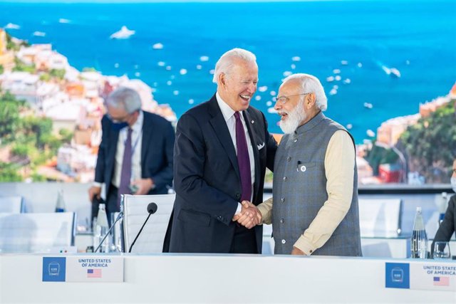 Archivo - El presidente de Estados Unidos, Joe Biden, y su homólogo indio, Narendra Modi (archivo).