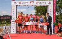 Sevilla acoge la XXV edición del Austral Triatlón, que crece con la incorporación de nuevas categorías