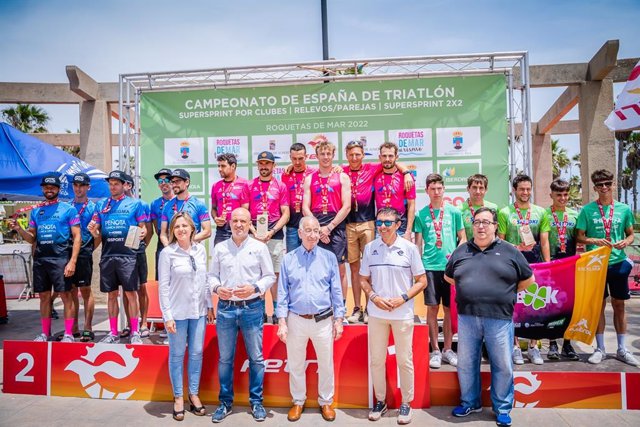 Podio Campeonato de España de triatlón por Clubs