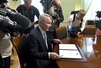 Finlandia pronostica que el veto turco retrasará "varias semanas" su incorporación a la OTAN