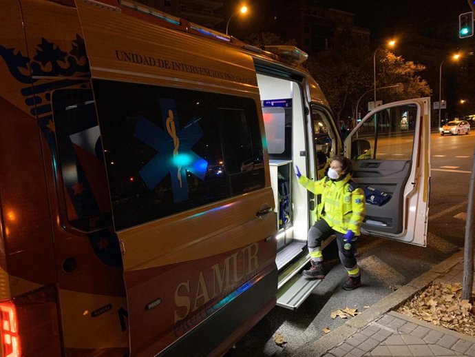 Archivo - Imagen de archivo de una ambulancia de Samur-Protección Civil.