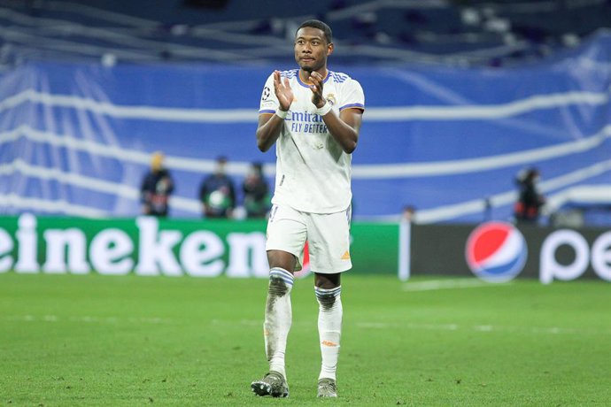 Archivo - David Alaba of Real Madrid celebrates the victory during the spanish league, La Liga Santander, football match played between Real Madrid and Chelsea FC at Santiago Bernabeu stadium on april 12, 2022, in Madrid, Spain.