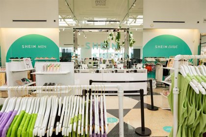 La marca de moda 'online' Shein abre en junio su primera 'pop up store' en  Madrid