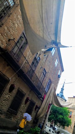 Archivo - Toldos rotos del Corpus