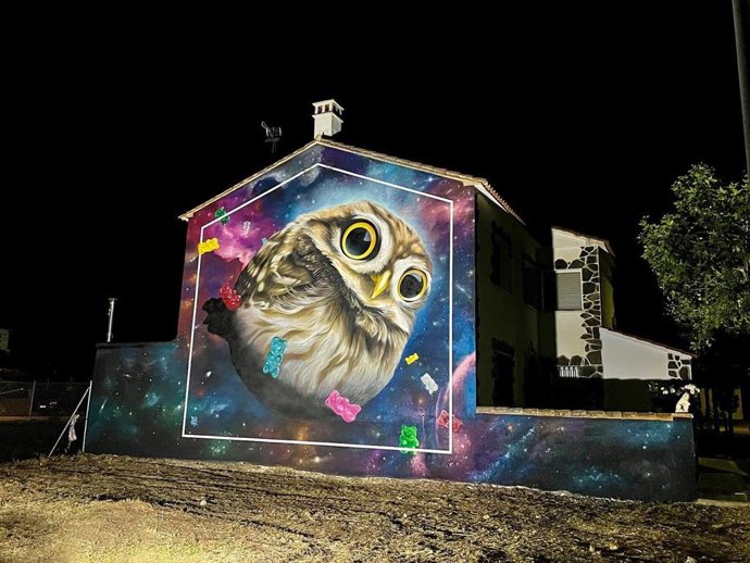 Muro realizado en Villar del Pedroso dentro del programa 'Muro crítico' de la Diputación de Cáceres