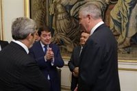 José Vicente de los Mozos recibe la Gran Cruz de la Orden de Isabel la Católica