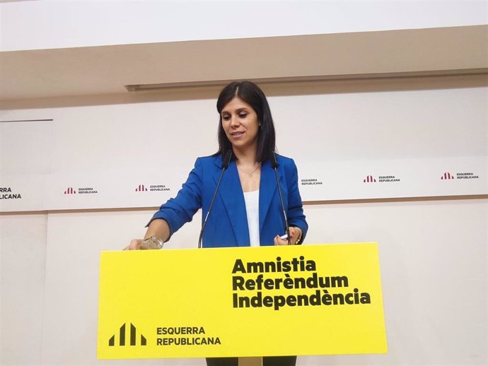 La secretaria general adjunta y portavoz de ERC, Marta Vilalta, en una rueda de prensa.