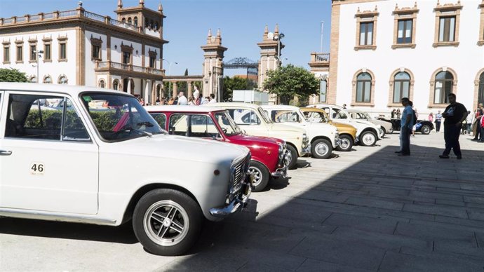 Archivo - Imagen de archivo de la Caravana Solidaria del Museo Automovilístico y de la Moda