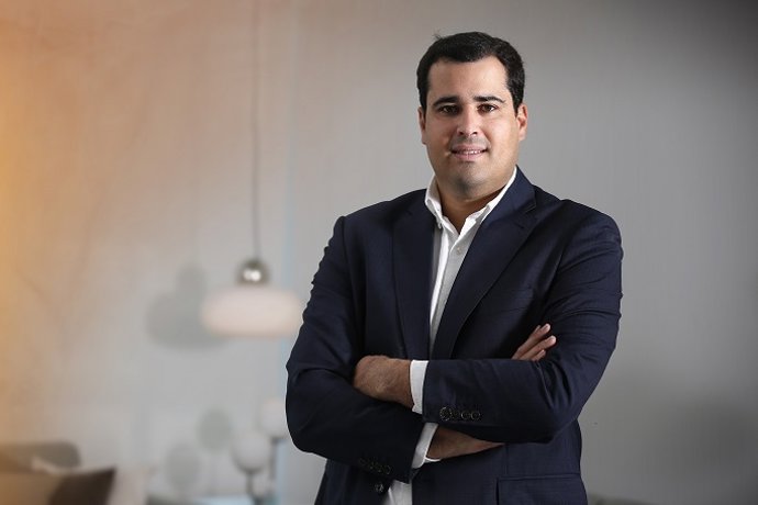 Archivo - Iñigo Breña, director de RentingCoches.Com