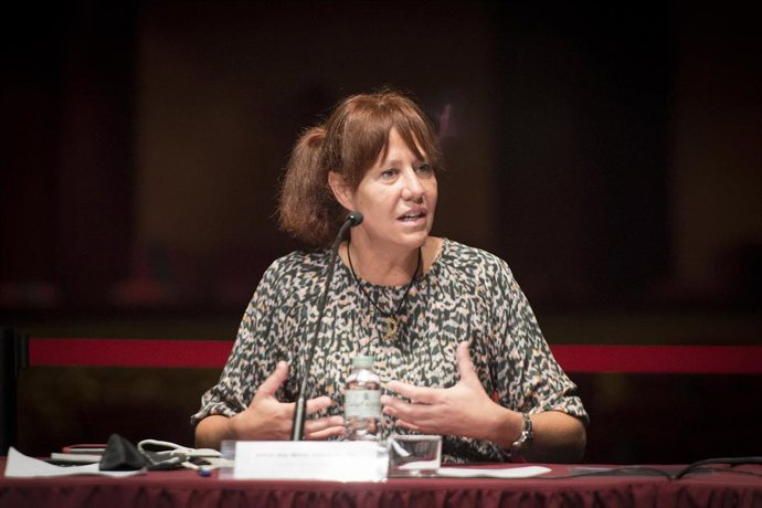 Archivo - La alcaldesa de Girona, Marta Madrenas, en una foto de archivo