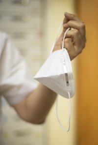 El ICS adelantó 35 millones en contratos de mascarillas y EPI "cobertura legal" según Antifrau