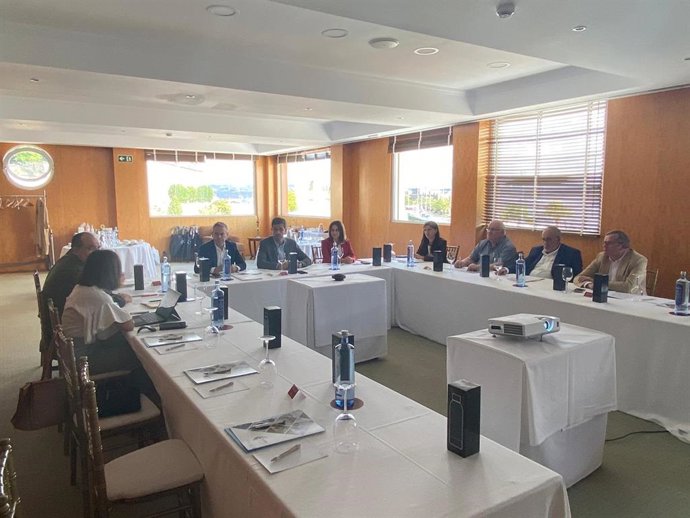 Reunión de la junta directiva de Asime