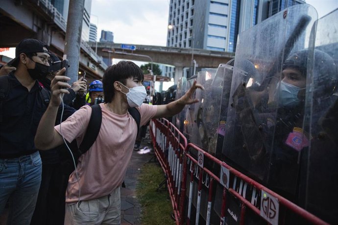 Archivo - Imagen de archivo de protestas en noviembre de 2021 en Tailandia en defensa de una remodelación de la monarquía del país