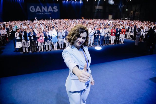 La nueva presidenta del PP de Madrid y presidenta de la Comunidad de Madrid, Isabel Díaz Ayuso,  durante la clausura del  XVII Congreso del Partido Popular de Madrid, en Feria de Madrid IFEMA, a 21 de mayo de 2022, en Madrid, (España). 