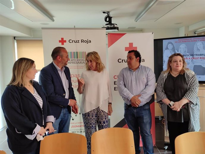 Presentación del Plan de Empleo de Cruz Roja en Valladolid.