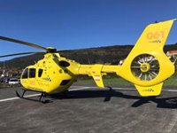 Evacúan en helicóptero a un hombre de 79 años tras sufrir un atropello en Melide (A Coruña)