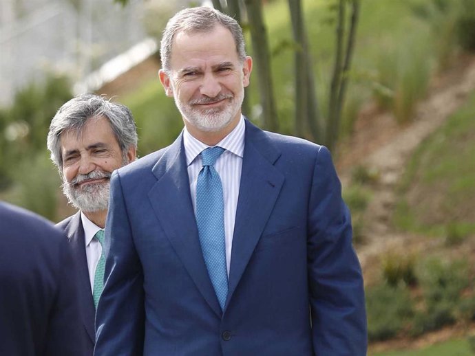 El Rey Felipe VI, a su llegada a la inauguración de la Ciudad de la Justicia, a 24 de mayo de 2022, en Vigo, Pontevedra