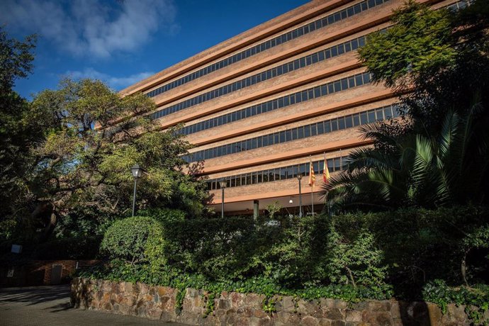 Archivo - Edificio de la Conselleria de Educación de la Generalitat de Catalunya en Barcelona.