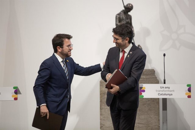 El president de la Generalitat, Pere Aragonès, i el vicepresident del Govern i conseller de Polítiques Digitals i Territori, Jordi Puigneró