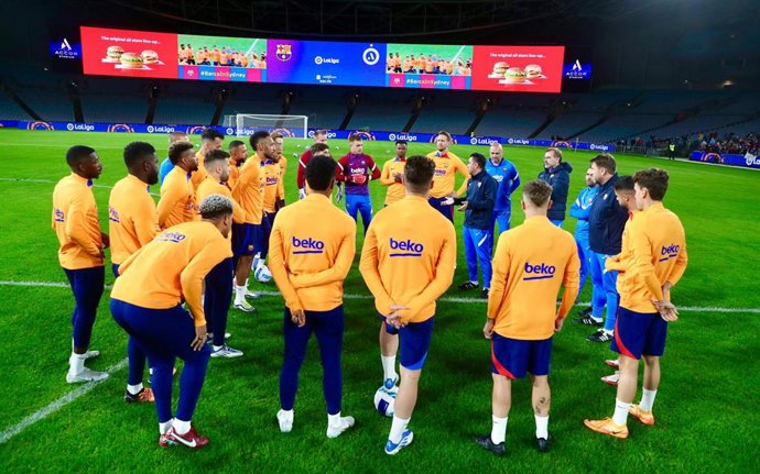 Entrenamiento del FC Barcelona en Sídney (Australia) antes del amistoso contra el A-League All-Star