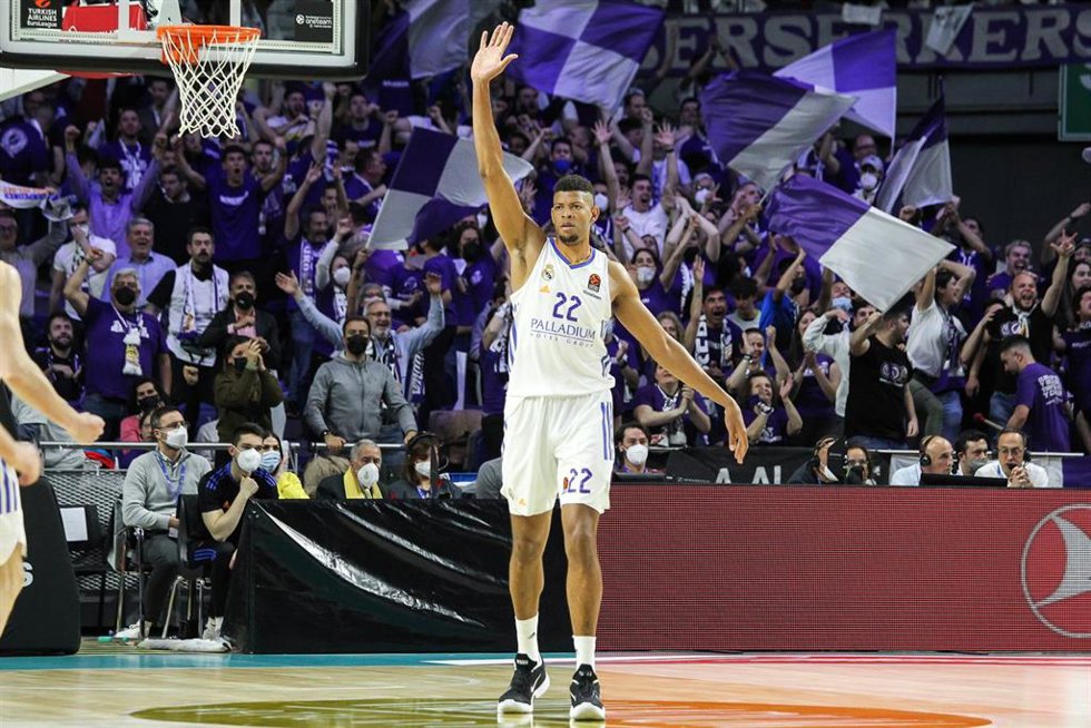 Archivo - Walter Tavares durante un partido del Real Madrid