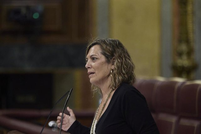 La diputada del PP, Milagros Marcos Ortega, interviene en una sesión plenaria en el Congreso de los Diputados, a 26 de abril de 2022, en Madrid (España). Vox ha llevado a debate en una sesión plenaria en el Congreso, una reforma del Código Penal para que 