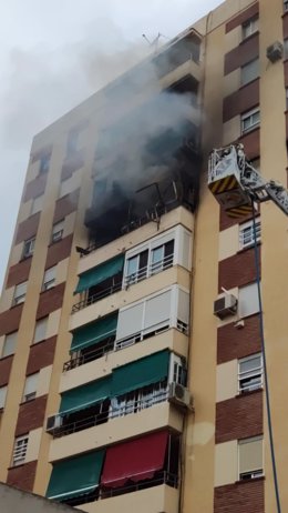 Incendio calle Regina Mas