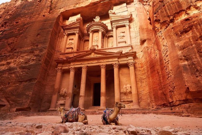 El Tesoro, antigua ciudad de Petra, Jordania.