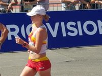 Julia Takacs anuncia su retirada del atletismo