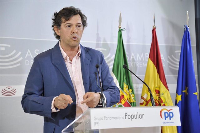 El portavoz de Administración Pública del Grupo Parlamentario Popular, Juan Luis Rodríguez.