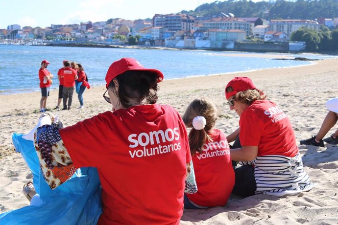 Santander Natura reinicia sus actividades para la conservación de los ecosistemas en España. Imagen de Playa Barra