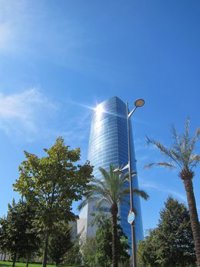 Iberdrola defiende tramitar fondos europeos a través de empresas tractoras "porque llegan a las pymes"