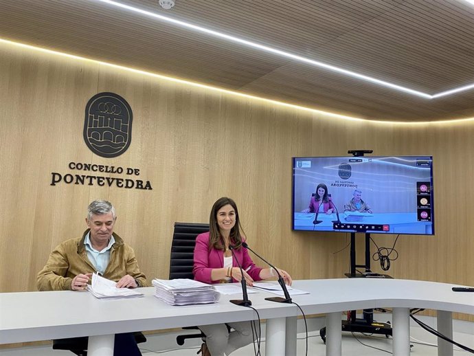 La concejala del PP en Pontevedra Pepa Pardo en rueda de prensa.