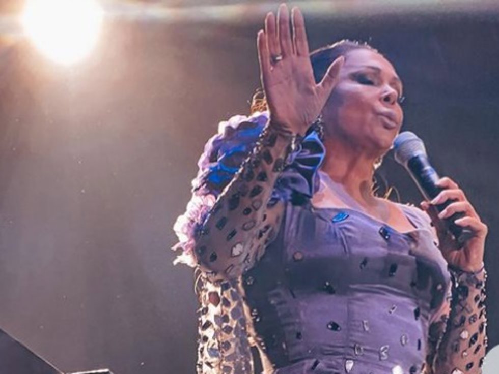 Isabel Pantoja durante su concierto en Buenos Aires, Argentina