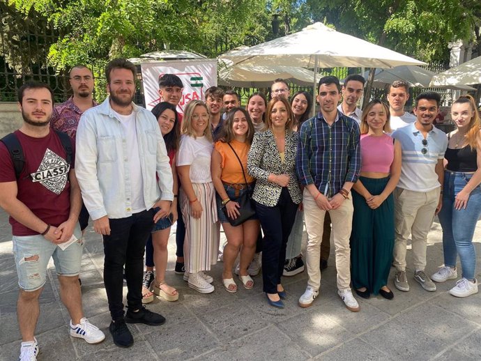 Encuentro universitario del PSOE en el Botánico